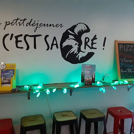 The Originals Access, Clermont-ferrand Nord ホテル シャトーゲ