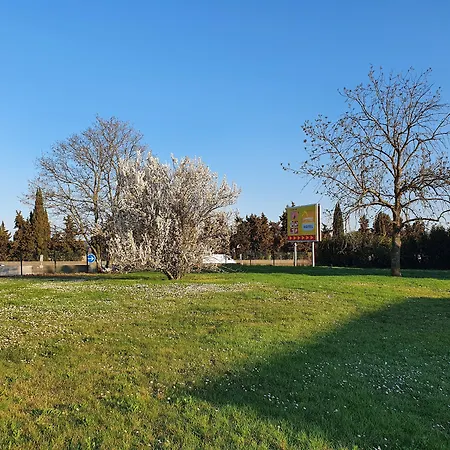 Otel The Originals Access, Clermont-ferrand Nord Châteaugay