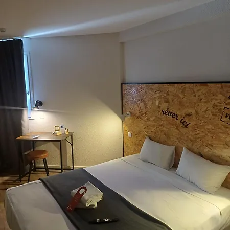 ホテル The Originals Access, Clermont-ferrand Nord