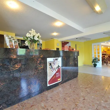 The Originals Access, Clermont-ferrand Nord מלון 2*