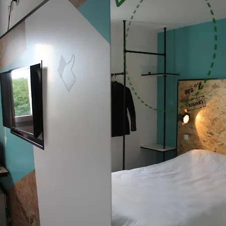 The Originals Access, Clermont-ferrand Nord ホテル 2*