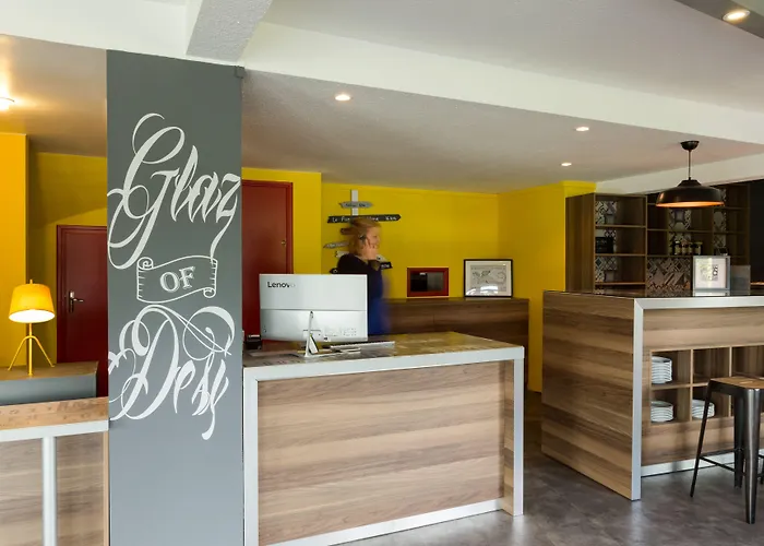 מלון The Originals Access, Clermont-ferrand Nord 2*