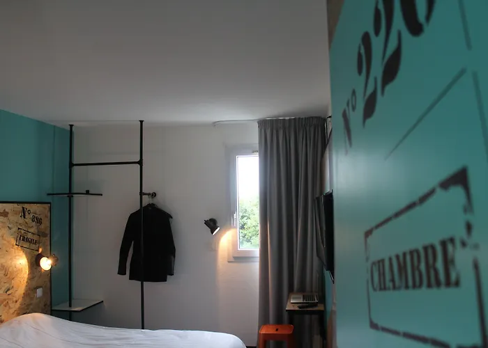 מלון The Originals Access, Clermont-ferrand Nord 2*