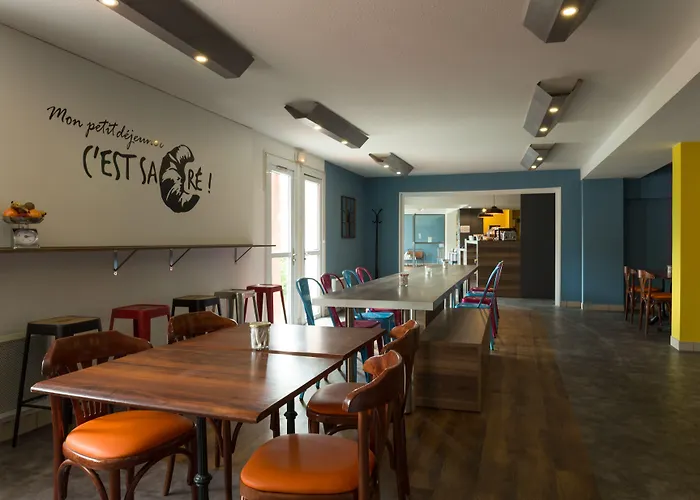 The Originals Access, Clermont-ferrand Nord מלון