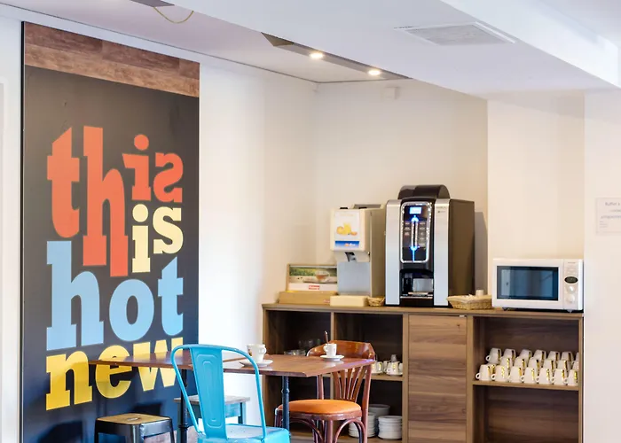 The Originals Access, Clermont-ferrand Nord מלון Châteaugay