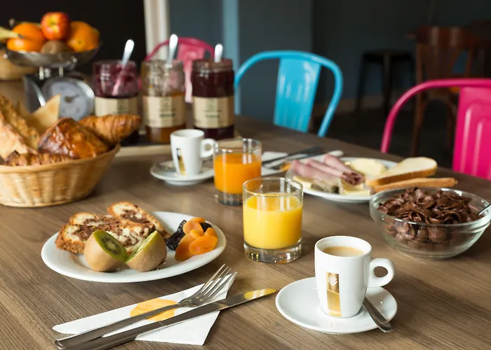 The Originals Access, Clermont-ferrand Nord מלון Châteaugay