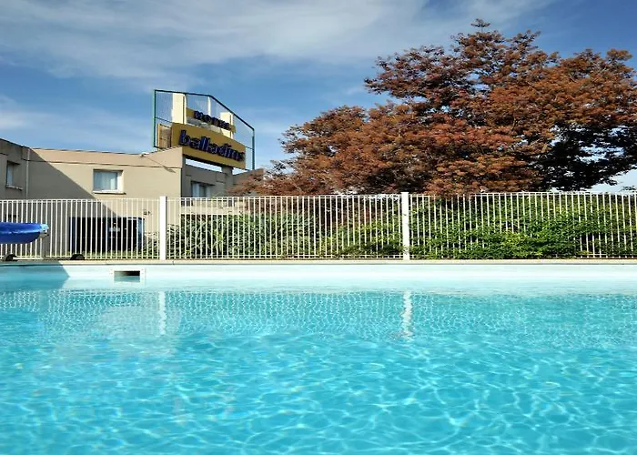 The Originals Access, Clermont-ferrand Nord מלון 2*