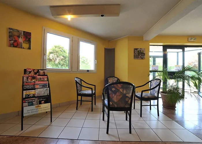 The Originals Access, Clermont-ferrand Nord מלון Châteaugay