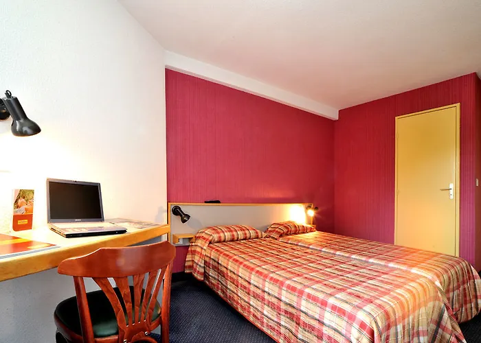 The Originals Access, Clermont-ferrand Nord מלון